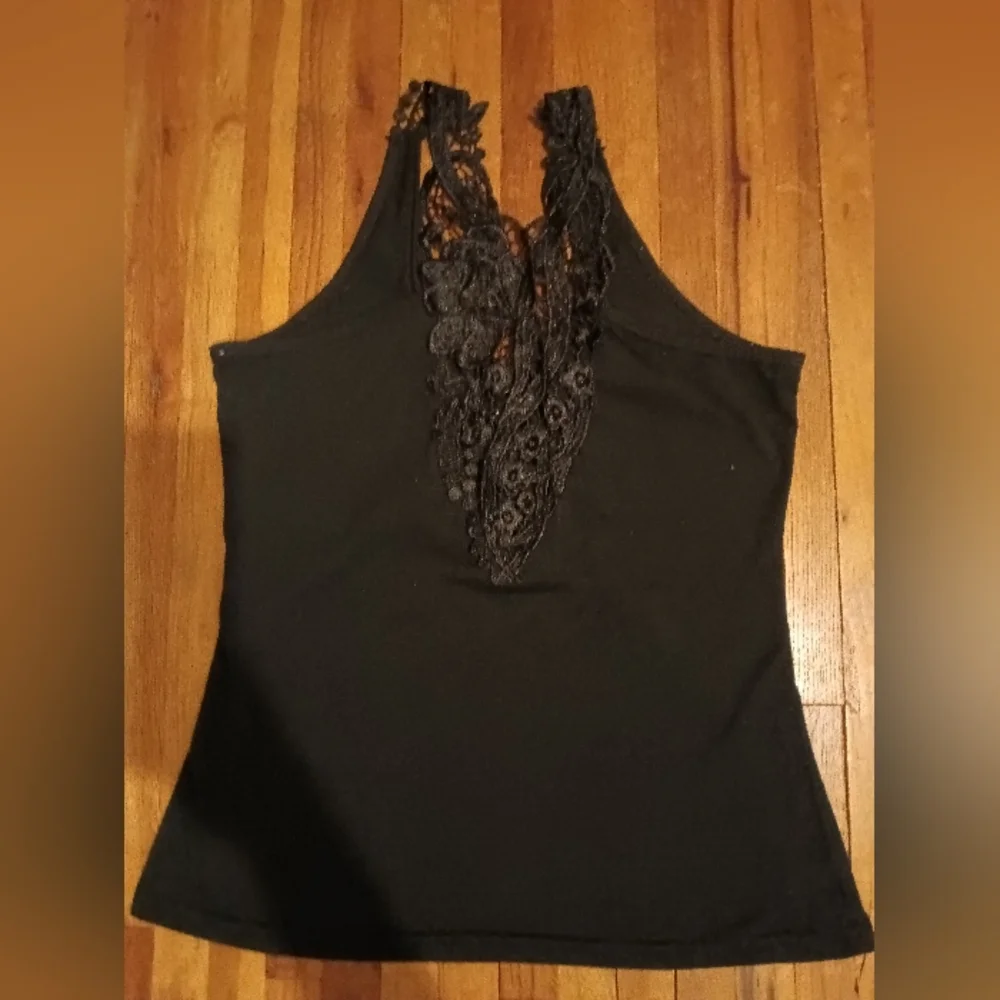 Black Lace-Up Tank Top - Picture 2 of 2